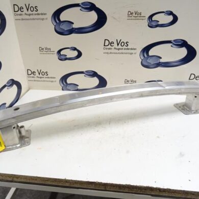 Peugeot 3008  Rear bumper frame 2018 9816071580