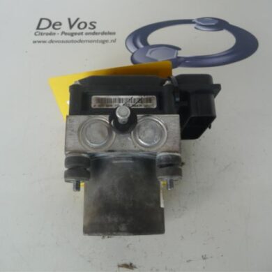 Citroen Jumper 2.2 HDi 100 Euro 4 ABS pump 4HV 2009 4541FZ