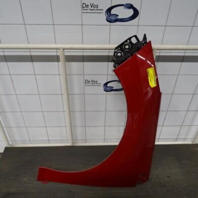 Peugeot 308  Kotflügel links vorne 2009 7840W1