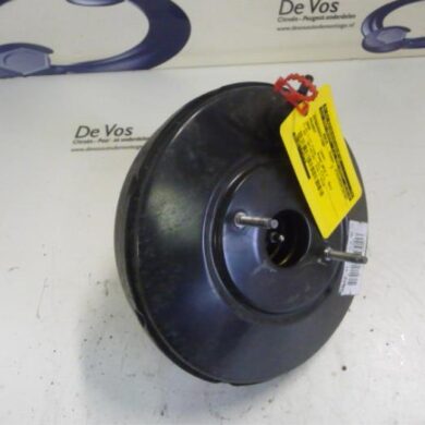 Peugeot 2008  Brake servo HMZHM01 2013 4535EL