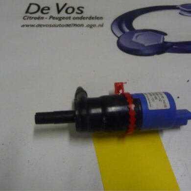Peugeot 407  Headlight washer pump 2010 643477