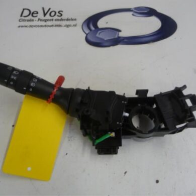 Peugeot 108  Combischakelaar Stuurkolom 2014 B000901680