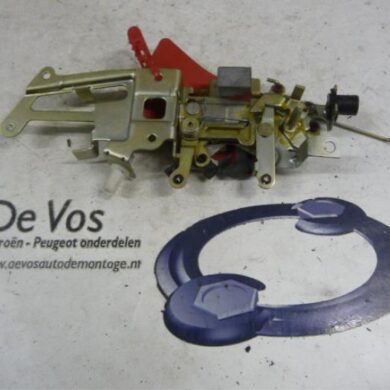 Peugeot 806 2.0 SR,SV Deurslot Mechaniek 4Deurs rechts-achter 1995 913882