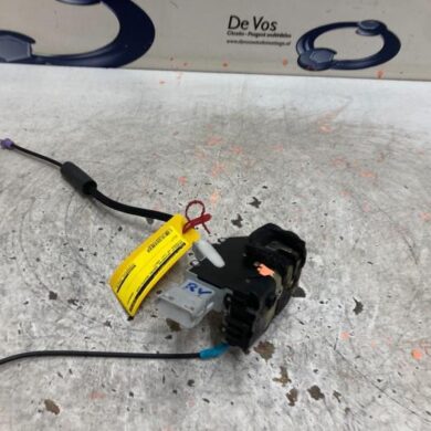 Citroen C6 2.7 HDiF V6 24V Deurslot Mechaniek 4Deurs rechts-voor 2007 9136AR-9136EX