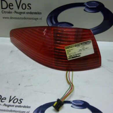 Peugeot 607 2.7 HDi V6 24V Taillight, left 2005 6350N1