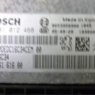 Citroen Picasso  Engine management computer 9HX 2005 1940VX