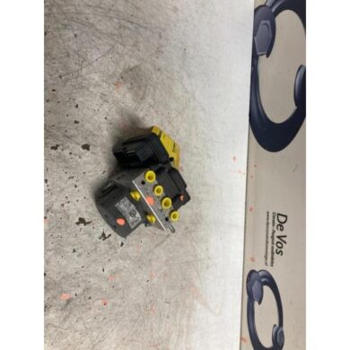 Peugeot 308 1.2 12V e-THP PureTech 110 ABS Pumpe HNZ 2015 1613388280