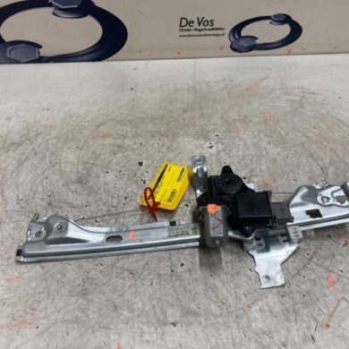 Peugeot 3008 2.0 HYbrid4 16V Ruitmechaniek 4Deurs links-achter 2013 1607675380