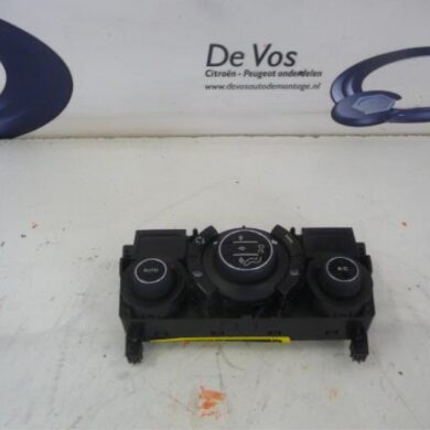 Citroen C3 Picasso  Heater control panel 2010 6452Q3