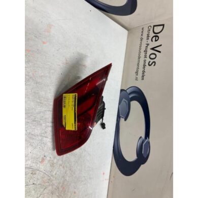 Peugeot 308 1.5 BlueHDi 130 Taillight, left 2018 9677818380