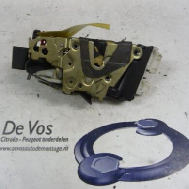 Citroen XM 2.0 i Door lock mechanism 4-door, front left 1992 96040557