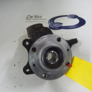 Citroen Picasso 1.6i 16V Fusee links-voor 2006 364654