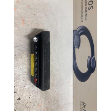 Peugeot 308 1.2 12V PureTech 110 Heater control panel 2022 98350205ZD