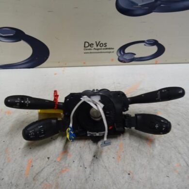 Peugeot RCZ  Steering column stalk 2012 624332-98062022XT