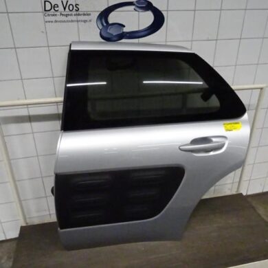 Citroen C4 Cactus 1.2 PureTech 82 12V Portier 4Deurs links-achter 2015 9801219180
