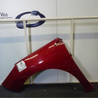 Peugeot 308  Kotflügel links vorne 2007 7840W1