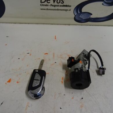 Citroen DS3  Ignition lock + key 2013 4162PT