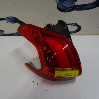 Peugeot 2008  Achterlicht links 2016 9678074280