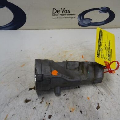 Peugeot 308  Ölfiltergehäuse 5FW 2008 1103R3-V864376280