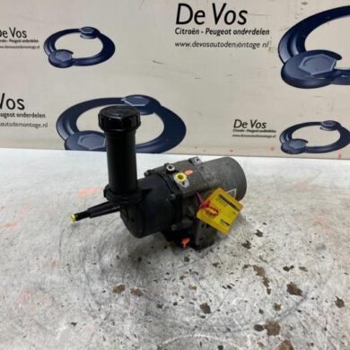 Peugeot 3008 1.6 BlueHDi 120 Power steering pump BHZ 2016 1615094280-1680893780