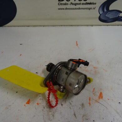 Citroen DS4  Brandstofpomp Mechanisch HNY 2015 9805614880