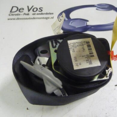Peugeot 4007  Rear seatbelt, left 2008 8975F2-8976T1