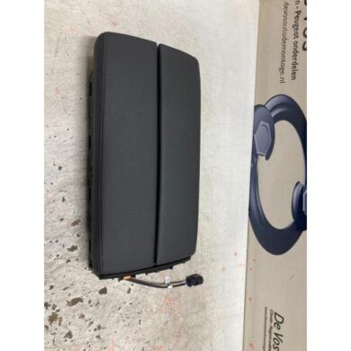 DS Automobiles DS7 Crossback  Armleuning 2019