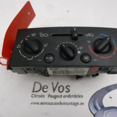 Peugeot 207 1.4 16V Heater control panel 2006 6451TK
