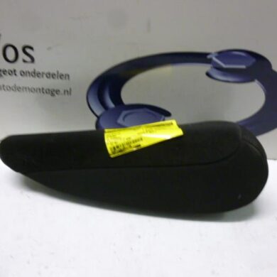 Citroen C4 Picasso 2.0 HDiF 16V 135 Armleuning 2009 8830PZ-8830PH