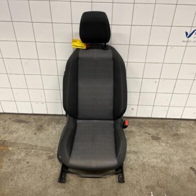 Opel Corsa 1.2 12V 75 Stoel rechts 2022 9823917280-9829887580-9823868480