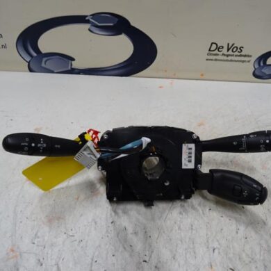 Peugeot 207  Kombischalter Lenksäule 2011 6242YL