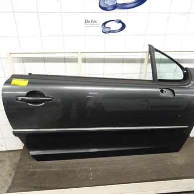 Peugeot 207  Door 2-door, right 2010 9004Y6