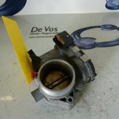 Peugeot 307  Gasklephuis NFU 2003 1639Q9