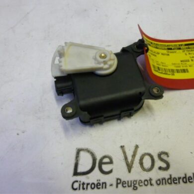 Citroen C5 2.0 HDi 110 Heater valve motor 2002 6447H5