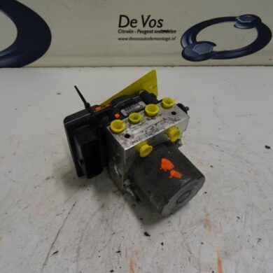 Peugeot 308  ABS pump RHFRH01 2010 4541WG-4541WH