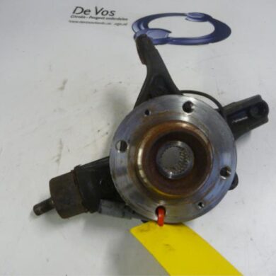 Citroen C4  Achsschenkel rechts vorne 2014 364796