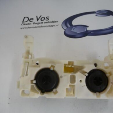 Citroen C4  Heater control panel 2011 6452V9