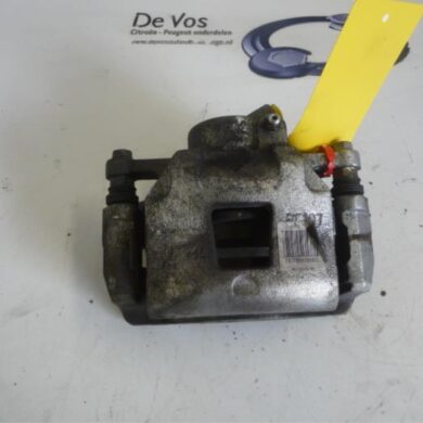 Citroen C4 Cactus 1.2 PureTech 82 12V Remklauw (Tang) links-voor HM01-HMZHM01 2014 1608690980