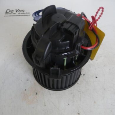 Peugeot 508  Heating and ventilation fan motor 2011 6441EW