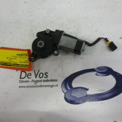 Peugeot 207  Schiebedach Motor 2007 8401QX