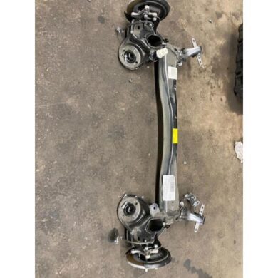 Peugeot 308 1.2 12V PureTech 110 Rear-wheel drive axle HNP 2022 9833974780