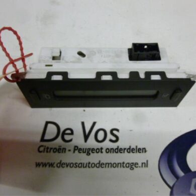 Citroen C3 1.4 HDi Interior display 8HX 2004 6155GJ