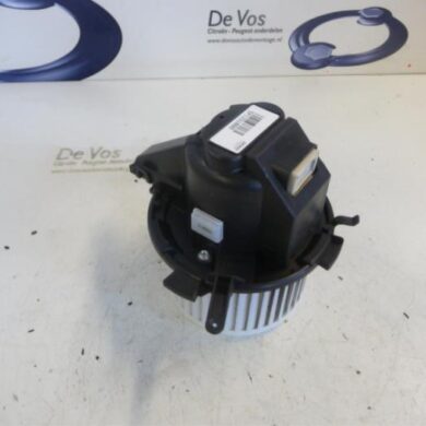 Citroen C4 Picasso 1.6 e-HDi 115 Heating and ventilation fan motor 2014 1609690280