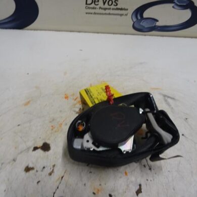 Peugeot 207  Seatbelt tensioner, right 2009 8975AZ