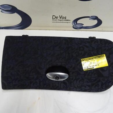 Peugeot 206 1.4 16V Glovebox 2004 8218C8