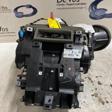 Opel Corsa  Kachelhuis 2020 9840568380