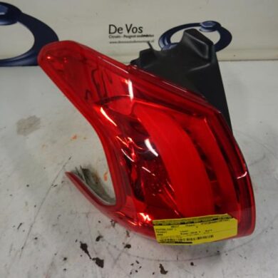 Peugeot 2008  Achterlicht links 2016 9878074280