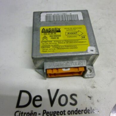 Citroen Xsara 1.9 D X,SX Airbag Module 1998 8216V7
