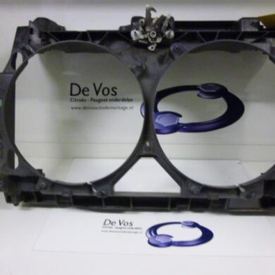 Peugeot 407  Cooling fan housing 2006 7104CP