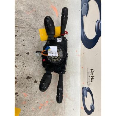 Peugeot 208 1.2 Vti 12V PureTech 82 Kombischalter Lenksäule 2013 98030386ZD-98154492ZD